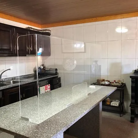 Casa Do Alojamento de Turismo Rural Terrenho